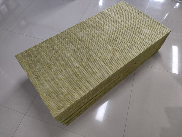  巖棉鋁箔保溫板零基礎學習根據(jù)不同的使用地方不同